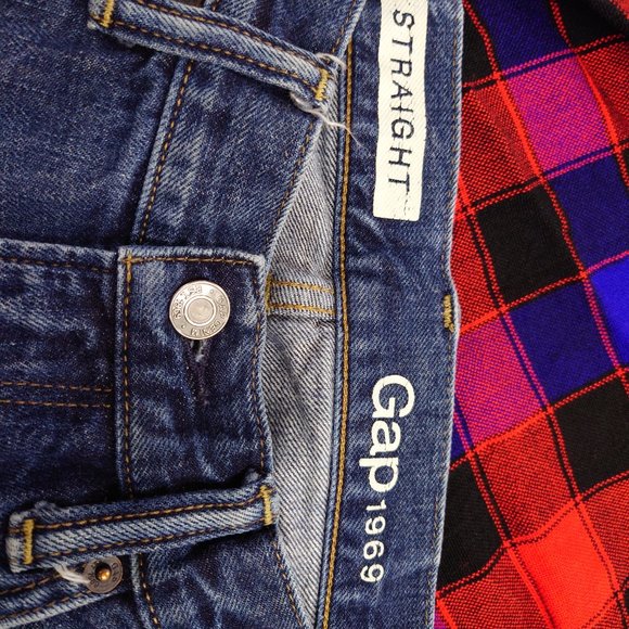 Gap straight leg Jeans - Picture 9 of 16